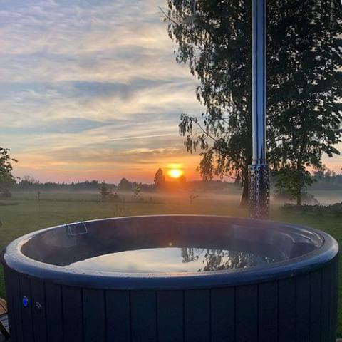 SaunaLife Model S4 Wood-Fired Hot Tub Natural view 5